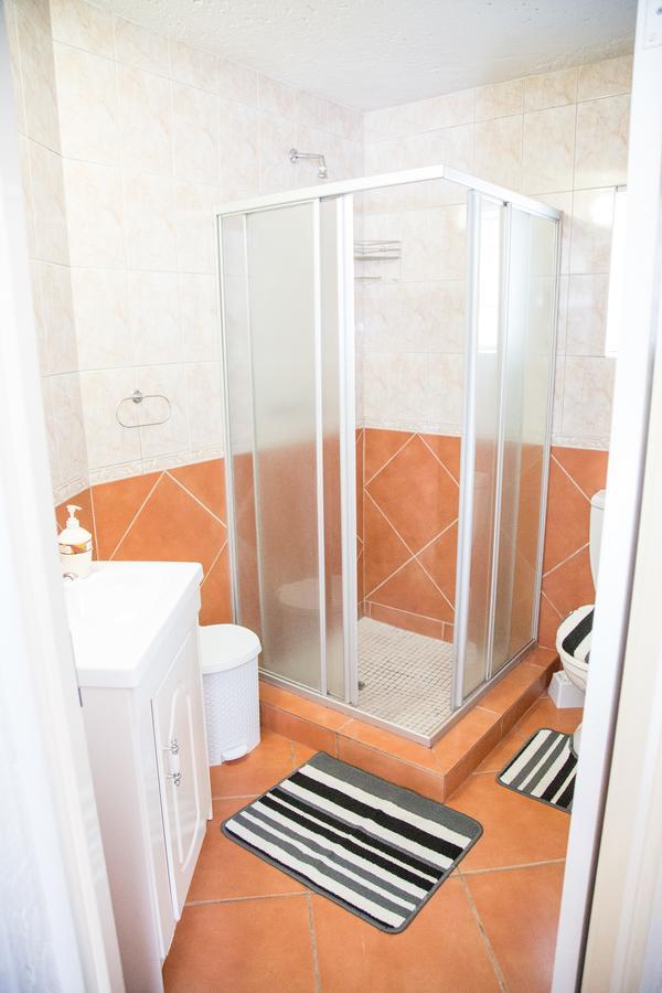 29 Polvy Street Otel Mbombela Dış mekan fotoğraf